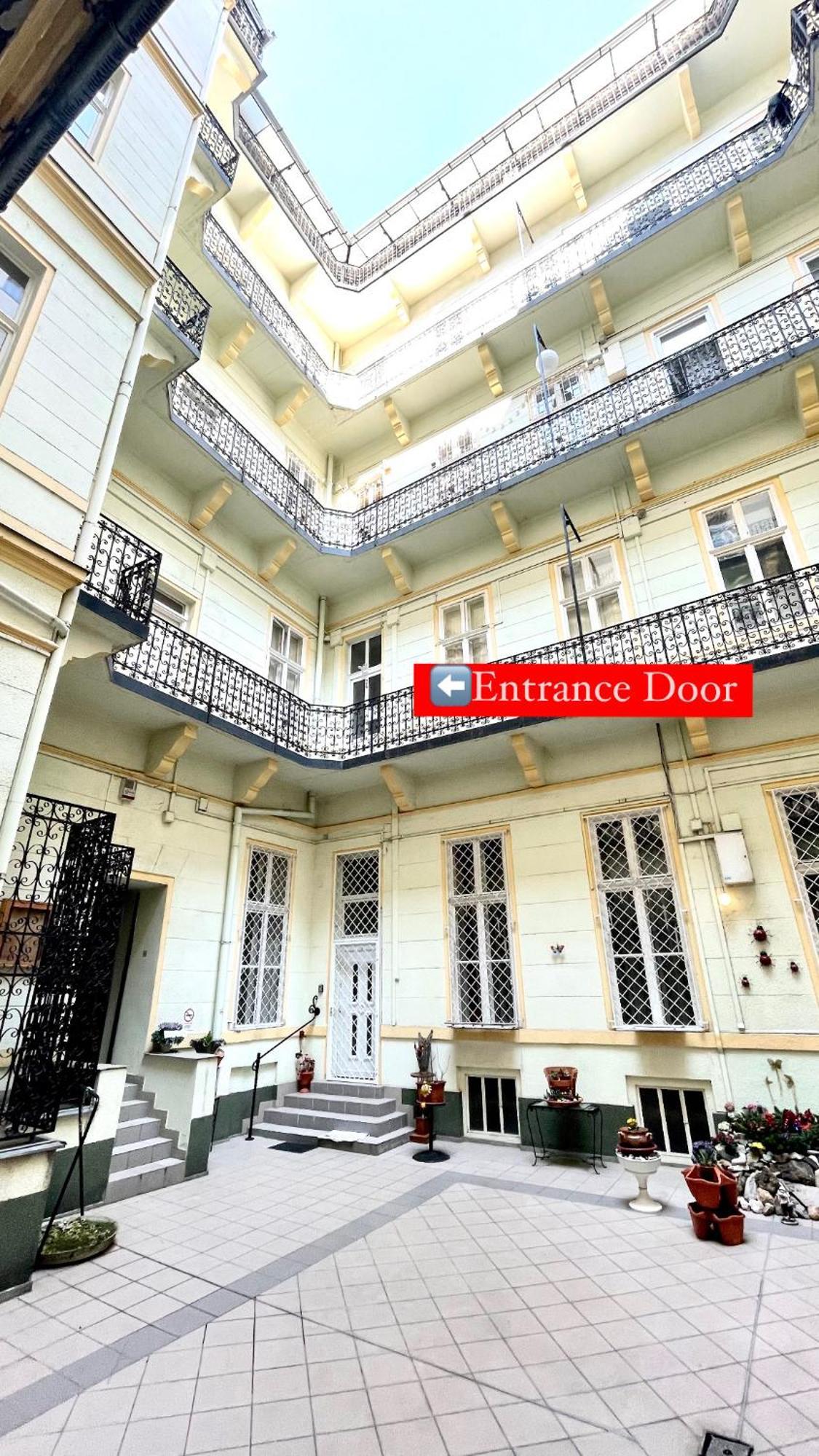 Amazing Swedish 3 Rooms Apartment In The City Center Budapest Exterior foto
